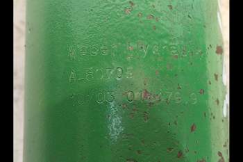 salg af Liftcylinder John Deere 6420 S