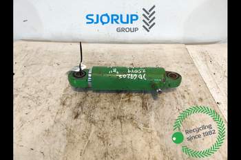 Liftcylinder John Deere 6420 S