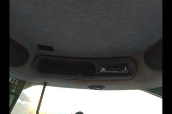 salg af New Holland T8040 traktor