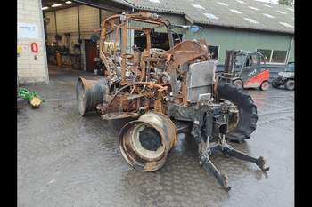 salg af New Holland T7.270 traktor