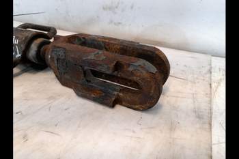 salg af Valtra T203 LEFT Lifting Rod