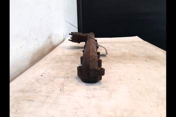 salg af Manifold Valtra T203 Udstødning