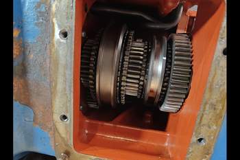 salg af Gearkasse Ford 8240