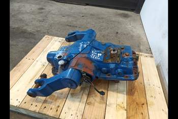 salg af Lift Ford 8240