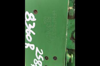 salg af John Deere 8360R  Suspension control valve