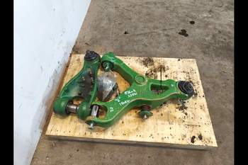 salg af Affjedringskonsol John Deere 8360R