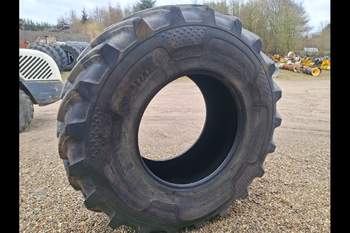 salg af Dæk John Deere 8360R Bag Højre