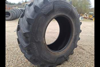 salg af Dæk John Deere 8360R Bag Venstre