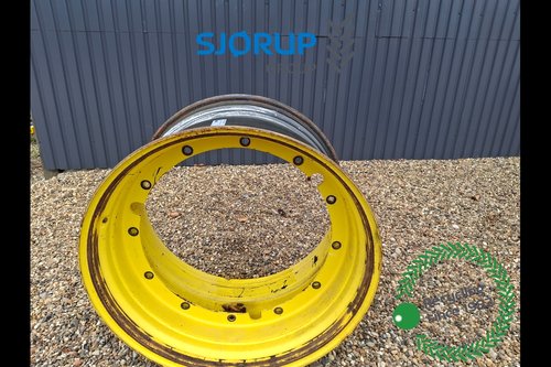 salg af Bakre Fälgring John Deere 8360R HÖGER