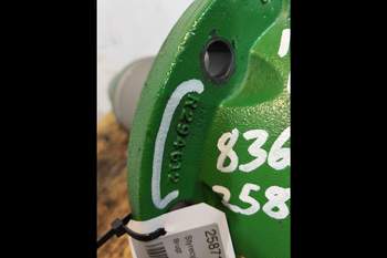 salg af Styrecylinder John Deere 8360R