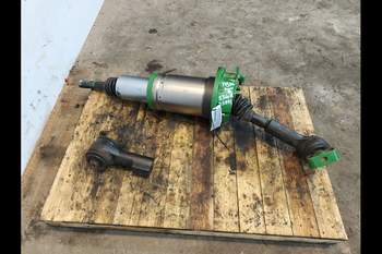 salg af Styrecylinder John Deere 8360R