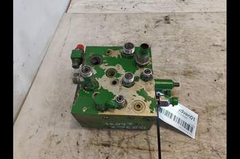 salg af Hydraulikventil John Deere 8360R