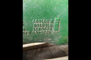 salg af John Deere 8360R RIGHT Rear Half Axle