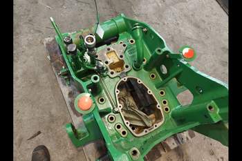 salg af Liftarmskonsol John Deere 8360R