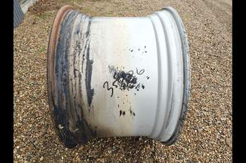 salg af Fælg New Holland T7.315 Bag Højre