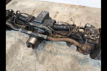 salg af Foraksel New Holland T7.315
