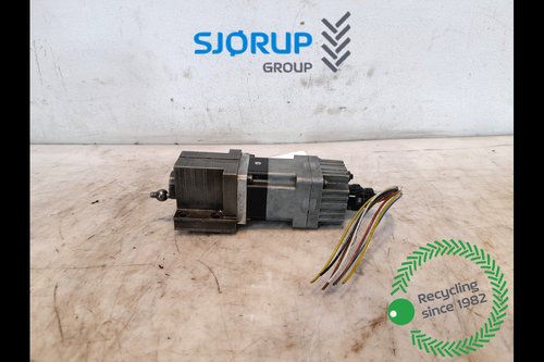 salg af Gearkasse Case CVX120 Step motor