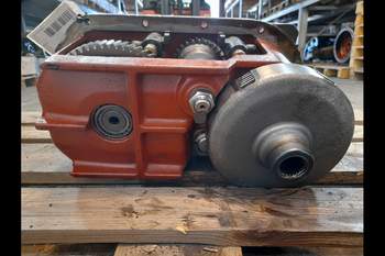 salg af Case CVX120  PTO
