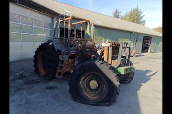 salg af John Deere 7710 traktor