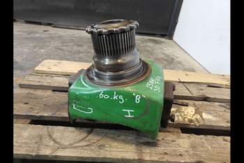 salg af John Deere 7710 RIGHT Front Axle, Swivel Housing