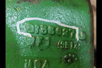 salg af John Deere 7710 RIGHT Front Axle, Swivel Housing