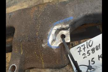 salg af Manifold John Deere 7710 Udstødning