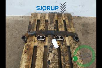Manifold John Deere 7710 Udstødning