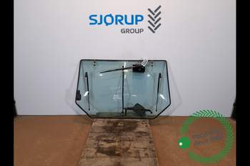 Valtra T180  Rear Window