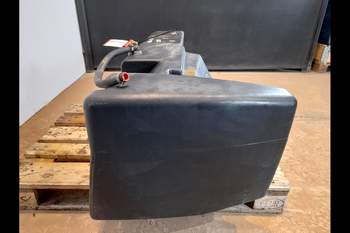 salg af Valtra T180  Fuel tank
