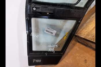 salg af Valtra T180 LEFT Doors