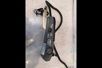 salg af Valtra T180  Armrest control unit