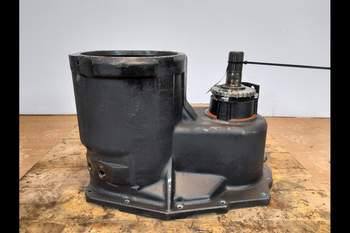 salg af Valtra T180  Transmission Housing