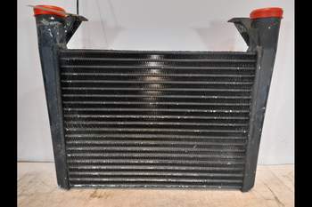 salg af Valtra T180  Intercooler
