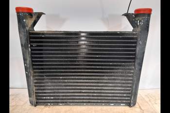 salg af Valtra T180  Intercooler