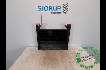 Valtra T180  Intercooler