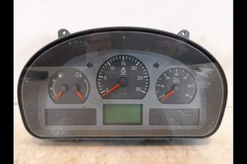 salg af Valtra T180  Instrument