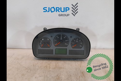 salg af Valtra T180  Instrument