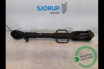 Valtra T180 RIGHT Lifting Rod