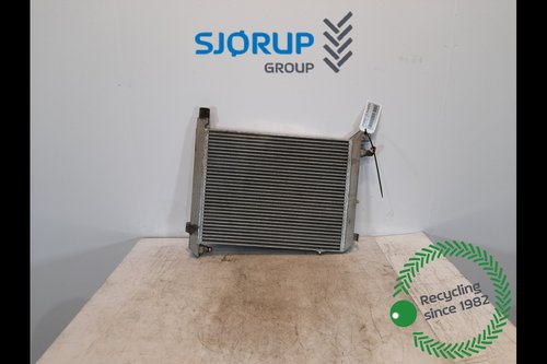 salg af Valtra T180  Oil Cooler