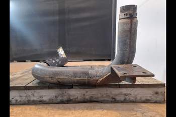 salg af Valtra T180  Exhaust System