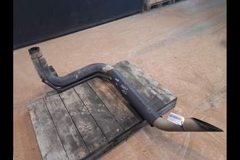 salg af Valtra T180  Exhaust System