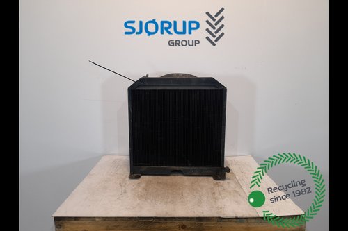 salg af Valtra T180  Water Radiator