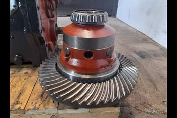 salg af Deutz-Fahr Agrotron 265  Disassembled Transmission