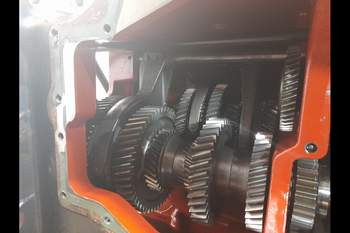 salg af Deutz-Fahr Agrotron 265  Disassembled Transmission