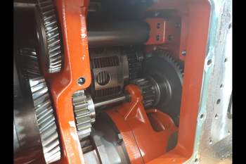 salg af Deutz-Fahr Agrotron 265  Disassembled Transmission