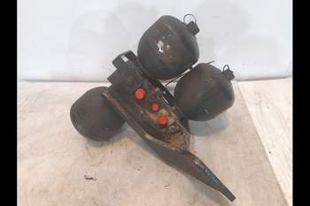 salg af Deutz-Fahr Agrotron 265  Suspension control valve