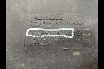 salg af Deutz-Fahr Agrotron 265  Fuel tank