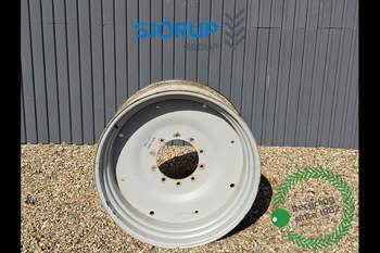 Deutz-Fahr Agrotron 265 RIGHT Front Rim