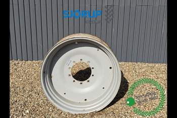 Deutz-Fahr Agrotron 265 LEFT Front Rim