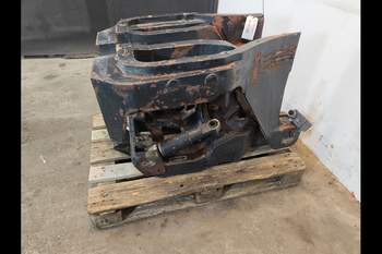 salg af Deutz-Fahr Agrotron 265  Front axle support